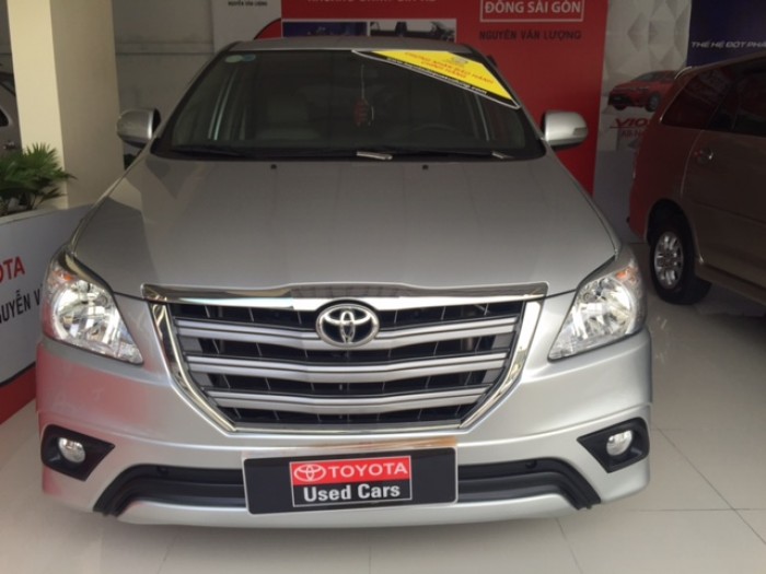 Bán Xe Toyota Innova G Màu Bạc, 2015