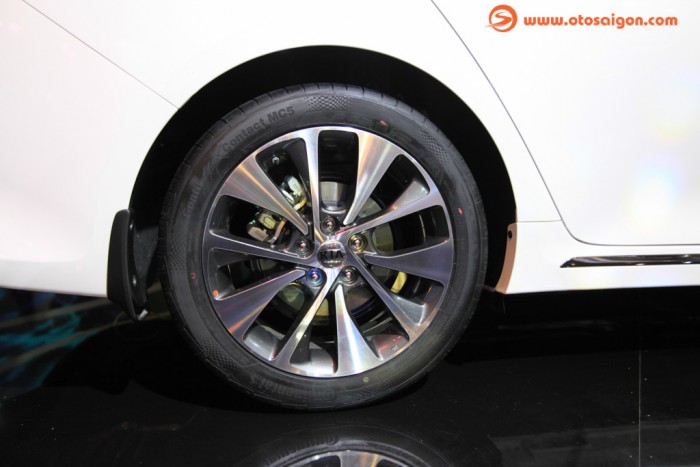 Kia Optima diện mạo mới đẳng cấp mới trong cùng phân khúc 2016