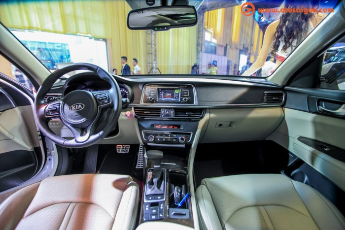 Kia Optima diện mạo mới đẳng cấp mới trong cùng phân khúc 2016