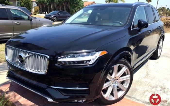 Volvo XC90 T6 AWD  Model 2016 sản xuất 2015