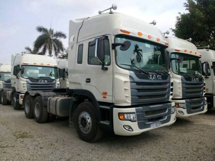 Bán xe đầu kéo 2 cầu tại Hưng yên