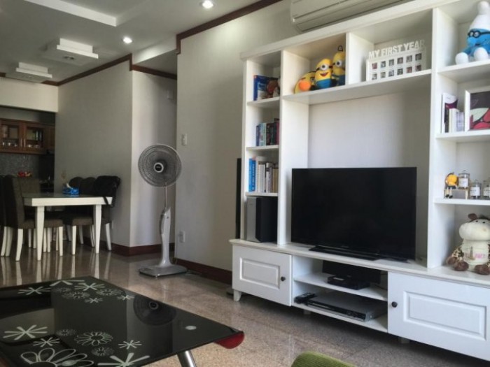 Cần bán chung cư Hoàng Anh An tiến, 2pn dt 96m2 view hồ bơi, giá chỉ 1.72 tỷ, sổ hồng