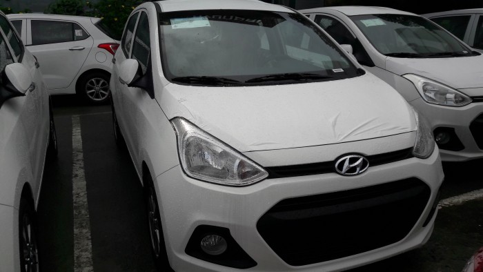 Bán Hyundai Grand i10 1.0Mt trắng ưu đãi lên đến 20 triệu đồng và hơn thế nữa, xe giao ngay