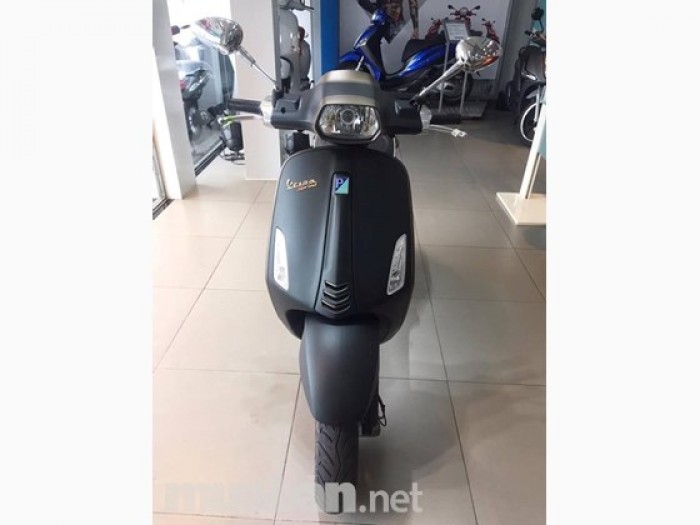 Vespa chính hang4n Topcom hân hạnh đón chào quý khách gần xa