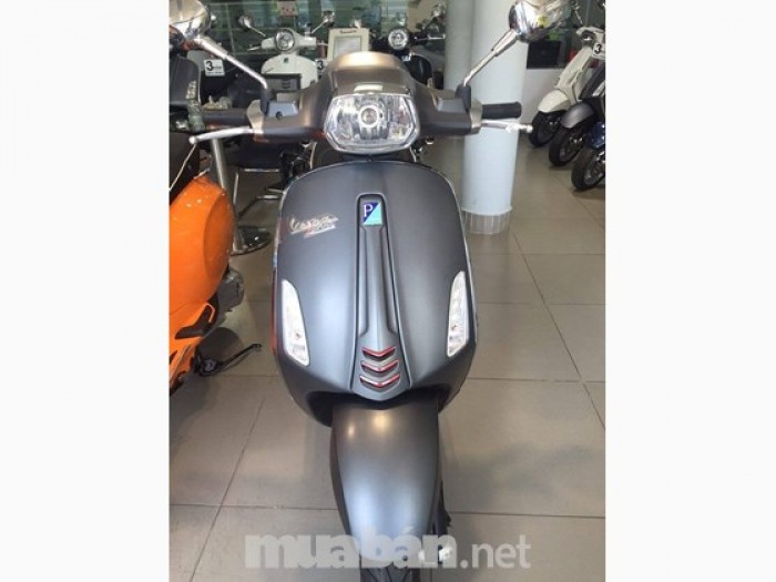 Vespa chính hang4n Topcom hân hạnh đón chào quý khách gần xa