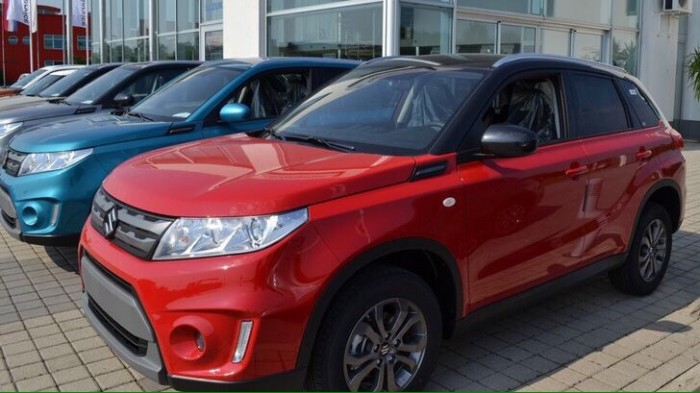 Bán xe Vitara mầu đỏ cờ đẹp không tỳ vết