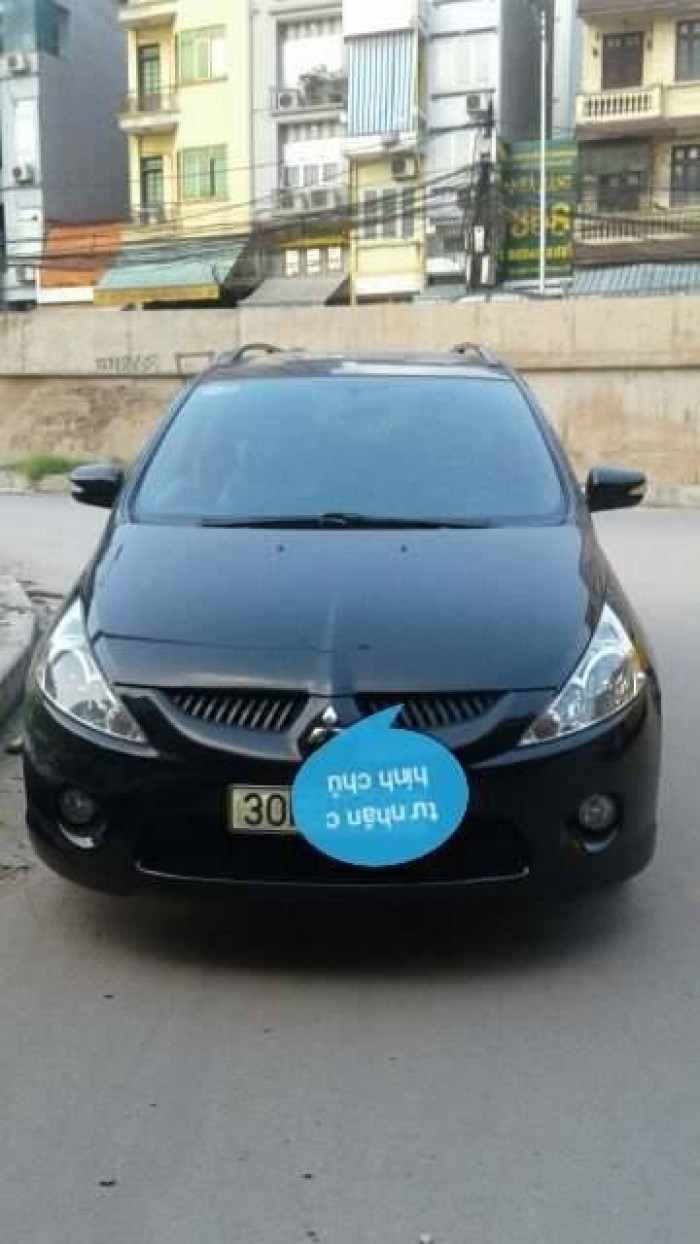 Cần bán xe Mitsubishi Grandis 2008 màu đen 2.4