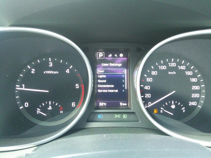 Hyundai Santa Fe 2016 mới 100%