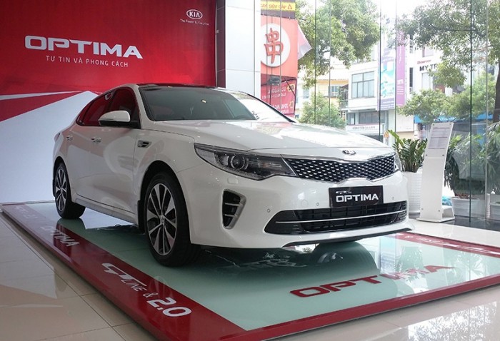 Optima 2.4GT Line đẳng cấp trong phân khúc D