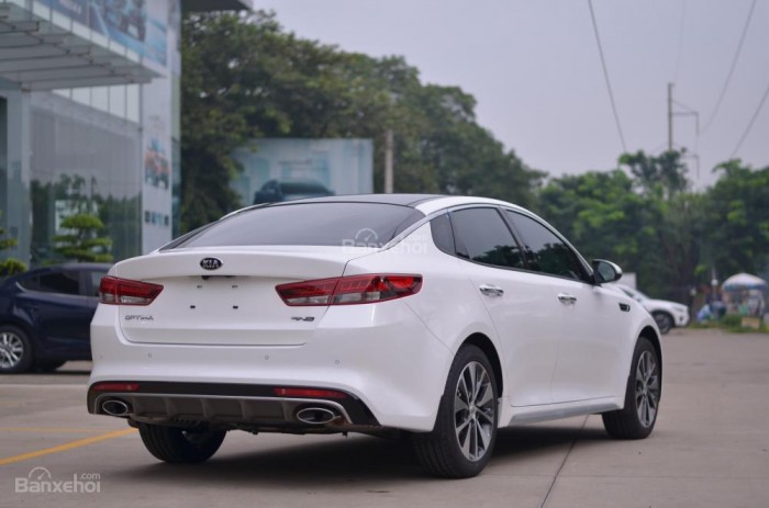Optima 2.4GT Line đẳng cấp trong phân khúc D