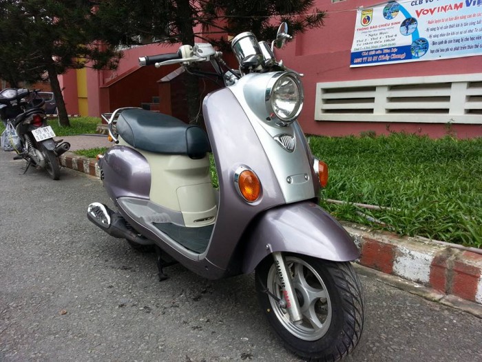 Bella 125 Vẻ Đẹp Mang Phong Cách Cổ Điển - Nguyên Zin 100%