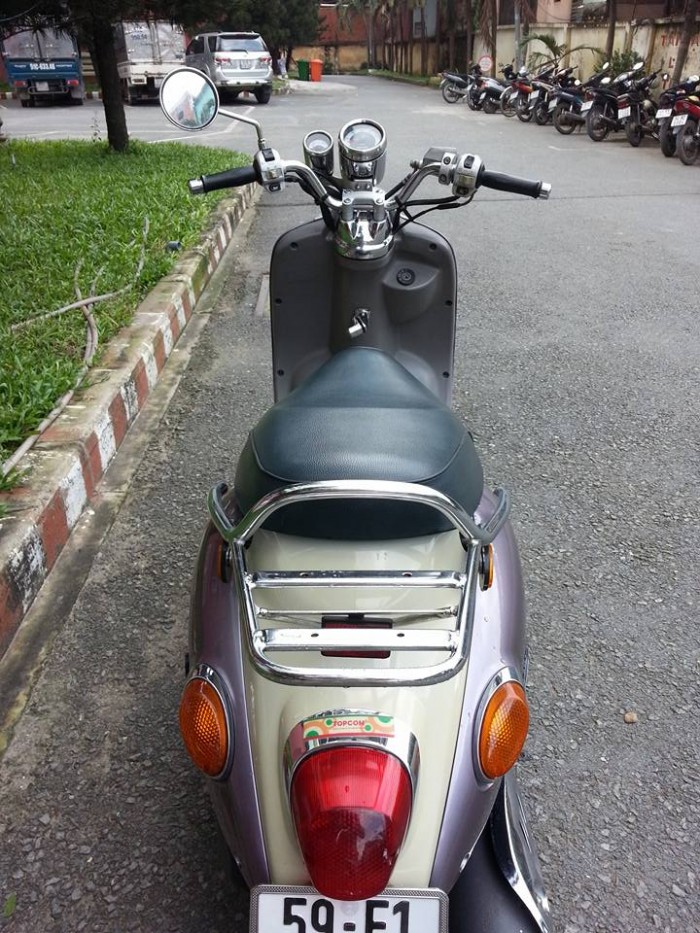 Bella 125 Vẻ Đẹp Mang Phong Cách Cổ Điển - Nguyên Zin 100%