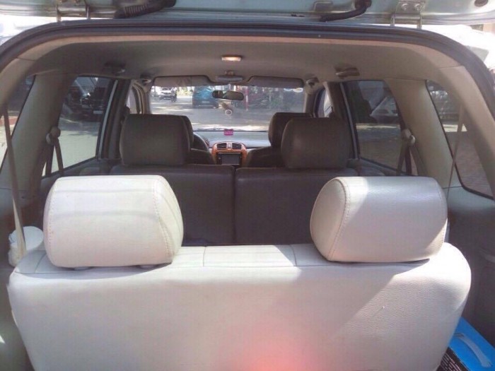 Cần bán ô tô Mazda Premacy.