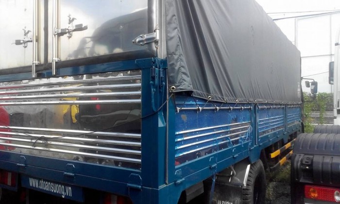 Xe vt650 thùng mui bạt giá tốt nhất