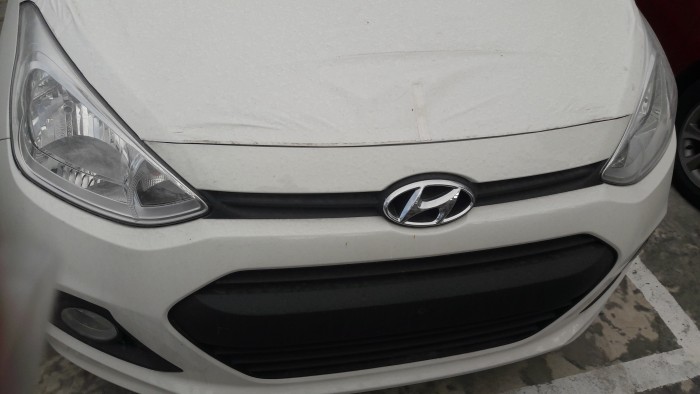 Thanh lý gấp Hyundai Grand i10 1.0MT BASE bạc, uu đãi đến 22 triệu đồng và hơn thế nữa, còn 1 chiếc duy nhất