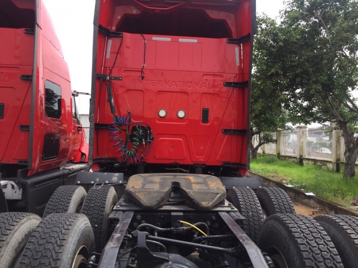 Tân Phúc Auto chuyên nhập khẩu các loại xe đầu kéo Maxxfocre 13, loại 1 giường nằm TT 30% nhận xe