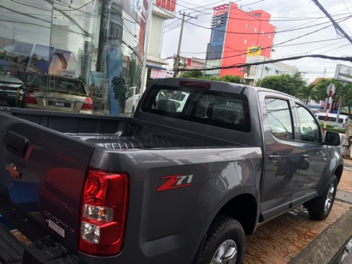 Chevrolet Colorado 2.5 2017 một cầu, giá quá hấp dẫn, chỉ cần trả trước 20% giá xe