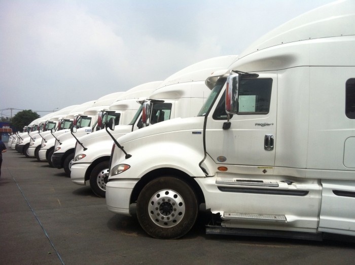 Hỗ trợ cho vay 80% khi mua xe đầu kéo Maxxfocre 13 Tân Phúc Auto