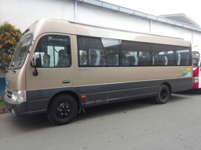 Xe County Limousine Tracomeco 29 Chỗ