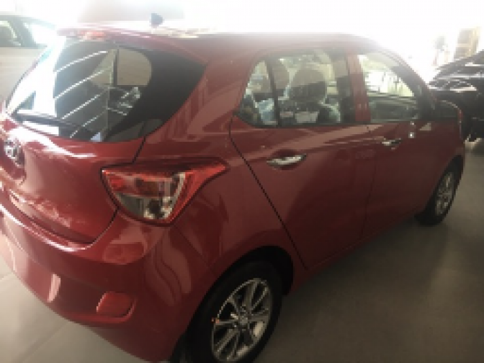 Hyundai I10 Khuyến Mãi Đặc Biệt Tháng 12 NHẬNXE NGAY ĐÓN TẾT 2017