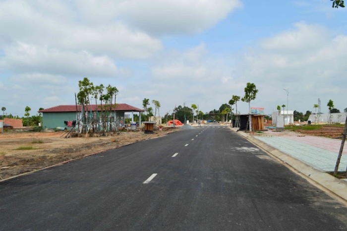 2 lô đất 65m2 dự án Châu Long,Nguyễn Xiển,Quận 9,đường 16m,14tr/m2,xd tự do