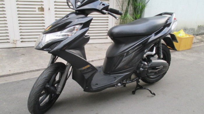 Suzuki Hayate ( skydrive ) nhập khẩu, màu đen