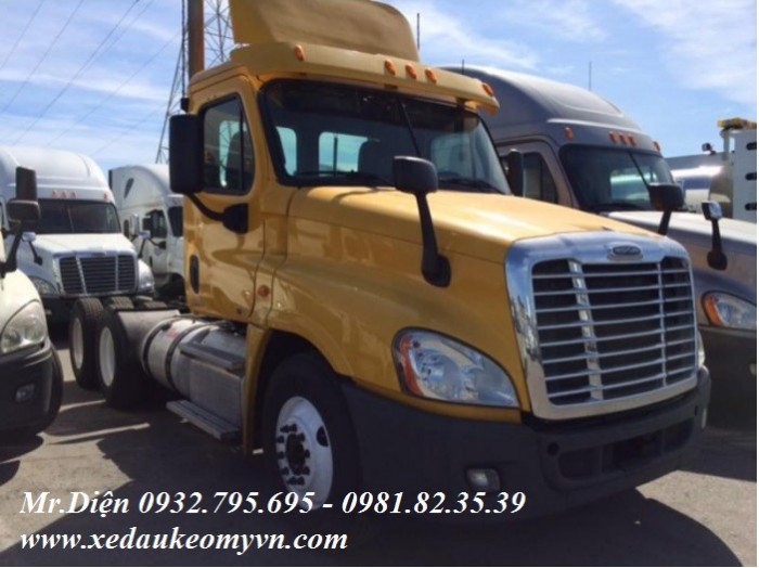 Cascadia 2 giường ,xe đầu kéo mỹ Freighliner cascadia 2 giường detroit DD15, xe đầu kéo Mỹ 0 giường Freighliner Cascadia