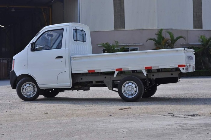XE TẢI siêu nhỏ    DONGBEN 870KG giá rẻ nhất sài gòn