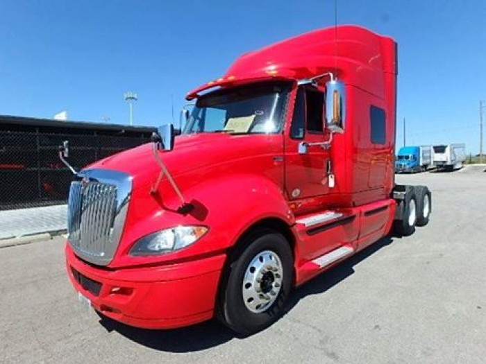 Đầu kéo mỹ maxxfoce hoàng huy 1 giường đời 2012