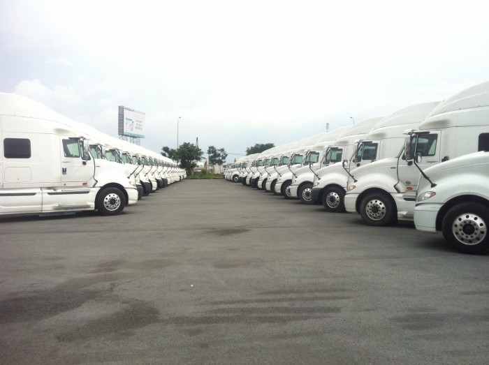 Xe đầu kéo Maxxfocre 13, xe đầu kéo Maxxfocre 13 các loại