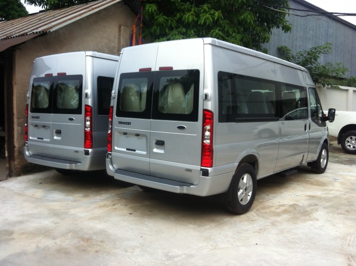 Bán Ford Transit Mid 2016 màu bạc giảm giá lớn, Giao xe trên toàn quốc quà tặng hấp dẫn