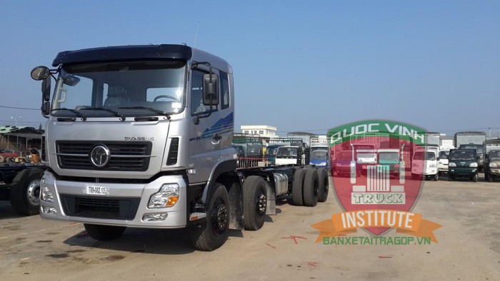 Bán xe dongfeng 4 chân trường giang 19 tấn thùng mui bạt trả góp giá rẻ