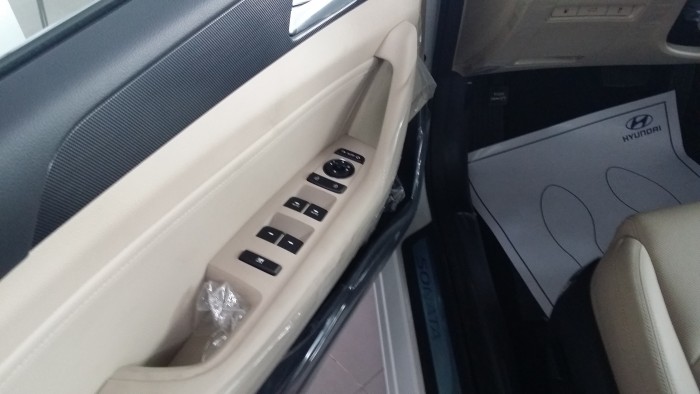 Khuyến mãi lớn trong tháng 11/2016 khi mua Hyundai Sonata sẽ được tặng bảo hiểm vật chất 1 năm