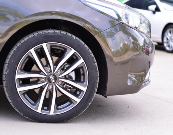 Cerato 2.0 màu nâu mạnh mẽ cá tính , tặng BHVC, BHTNDS và các quà tặng khác