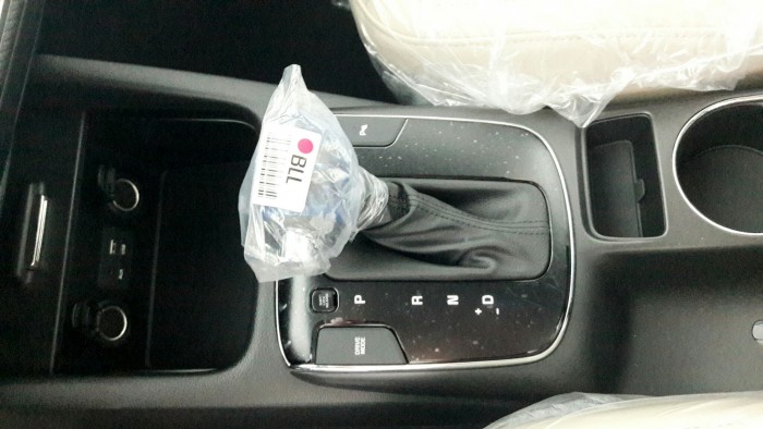 Cerato 2.0 màu nâu mạnh mẽ cá tính , tặng BHVC, BHTNDS và các quà tặng khác