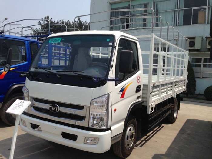 Xe tải  CỬU LONG 2T2 giá rẻ nhất TP HCM có thùng giao ngay.