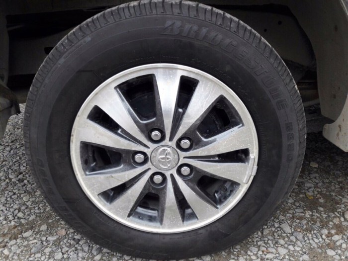Bán Toyota Innova 2.0E đời 2016