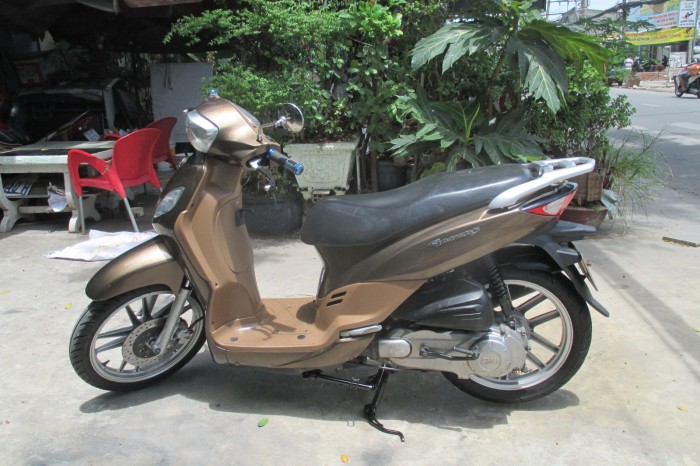 Phony 125cc nhập khẩu SYM màu nâu hiếm có biểm số TP