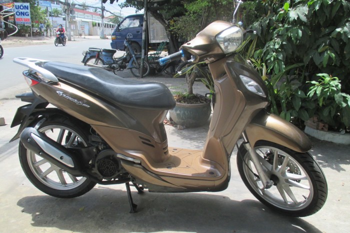 Phony 125cc nhập khẩu SYM màu nâu hiếm có biểm số TP