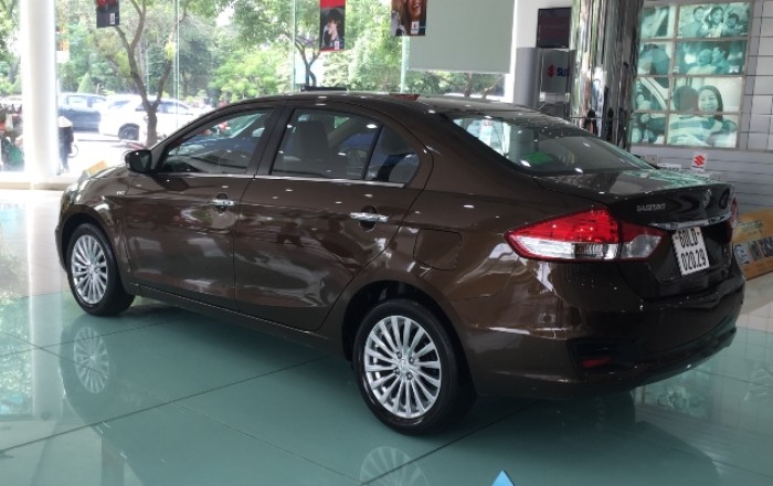 Xe suzuki Ciaz mới nhập nguyên chiếc từ thái lan, dòng sedan đầu tiên của suzuki