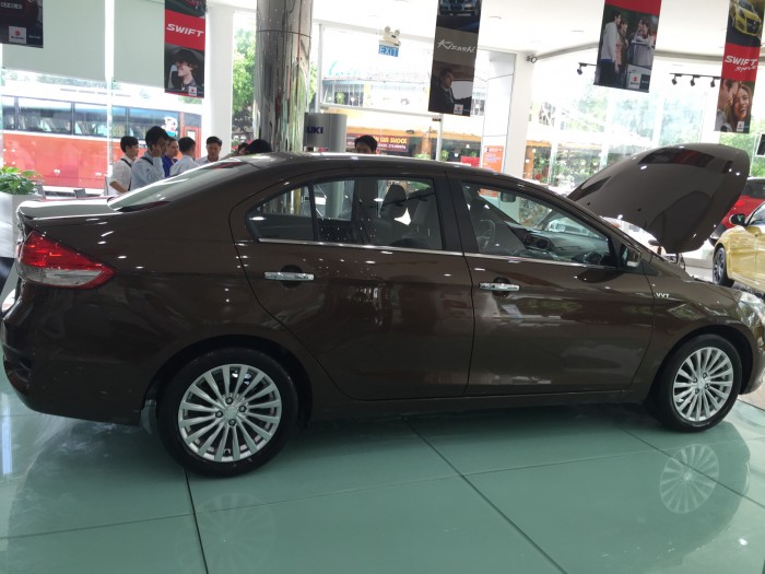 Xe suzuki Ciaz mới nhập nguyên chiếc từ thái lan, dòng sedan đầu tiên của suzuki