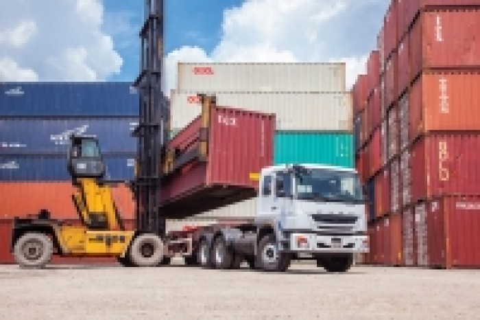 Bán xe tải đầu kéo fuso TRACTOR FZ49 nhập khẩu nguyên chiếc