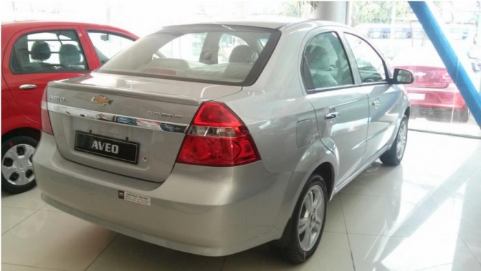 Xe Chevrolet AVEO MT 2016 Màu Bạc Nhiều Khuyến Mãi Hấp Dẫn Trong Tháng 11