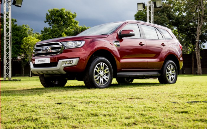 Bán Ford Everest 2.2 titanium 2016