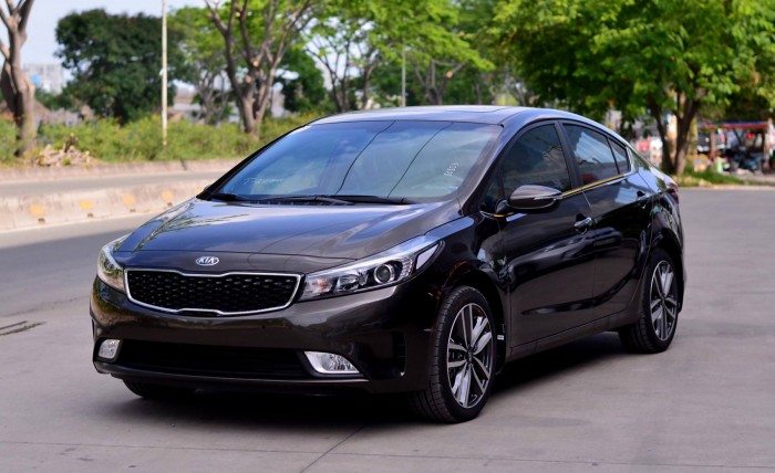 Cerato giá tốt,bảo hành chính hãng 3 năm không giới hạn số Km