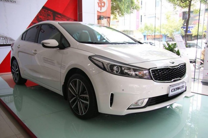 Cerato giá tốt,bảo hành chính hãng 3 năm không giới hạn số Km