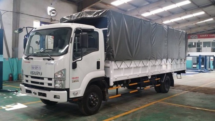 Xe tải isuzu 8t2 thùng dài 7m7