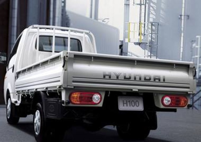 Bán xe tải Hyundai H100 thùng lửng giá hấp dẫn