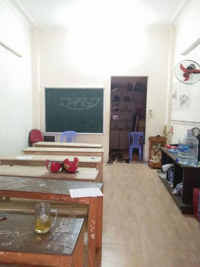 Bán nhà ngõ Trần Quí Cáp, dt 38m2 X4t, mt 4m, 4,7 tỷ