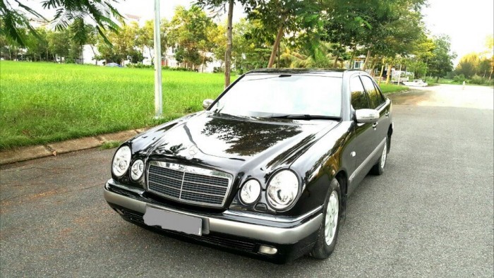 Bán xe MERCEDES